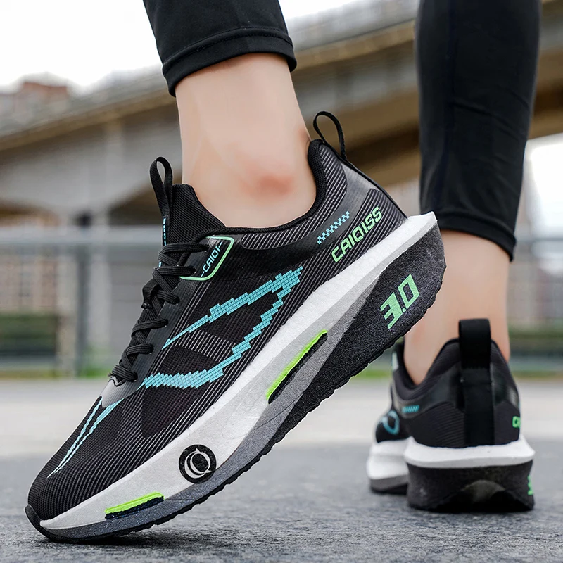 러닝화 카본보드 특수 마라톤 남성 스포츠 통기성 경량  - Running Shoe Carbon 리뷰 및 가격
